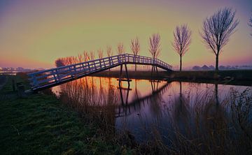 ringvaart bij avenhorn bij zonsopkomst van peterheinspictures