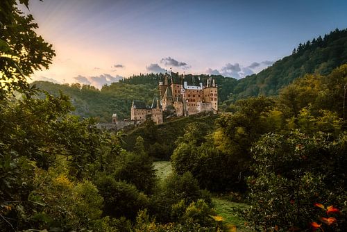 Sonnenaufgang auf der Burg Eltz