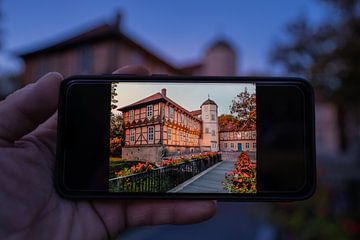 Schloss Fallersleben durchs Handy von Marc-Sven Kirsch