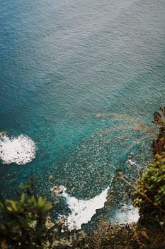 Aqua blaues Wasser felsige Küste von Madeira