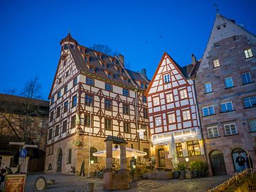Nürnberg - Tiergärtnertorplatz zur blauen Stunde