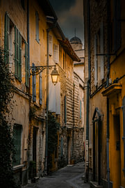 Straße in Arles von Angela Dijkman