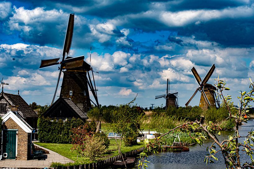 Kinderdijk by Truckpowerr