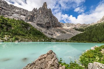 Lago di Sorapis in the Dolomites by Gunter Nuyts