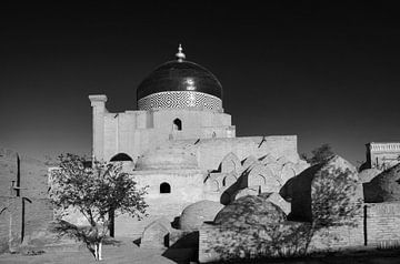 Islam Khodja Moskee in Khiva Oezbekistan van Yvonne Smits