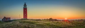 Texel panorama Vuurtoren bij zonsondergang. . van Twan van den Hombergh