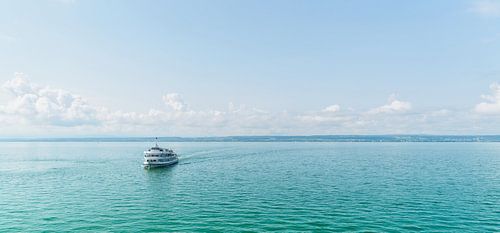 Passagiersschip op het Bodenmeer