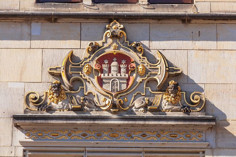 Hamburg coat of arms at the Schütting, Bremen by Torsten Krüger
