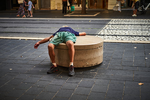 Le monde entier, Nice