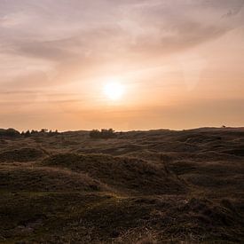Vuurtoren tijdens zonsondergang van Kjeld van den Heuvel