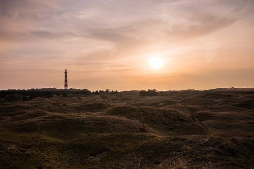 Leuchtturm bei Sonnenuntergang