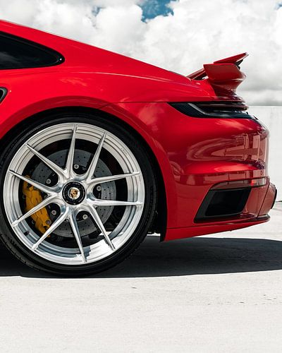 Porsche 992 by PixelPrestige
