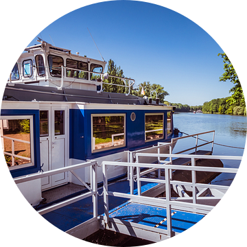 Excursie per boot op de rivier de Saale bij Bernburg van Animaflora PicsStock