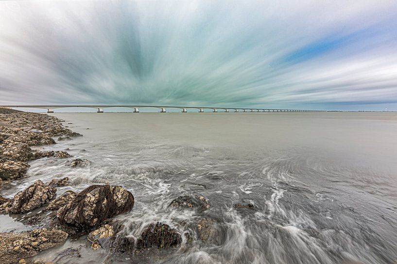 Long exposure Zeelandbrug van Jan Poppe
