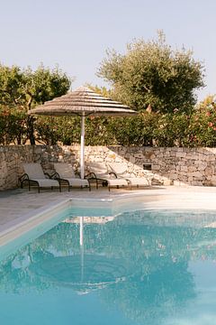 Relaxen bij het zwembad | Vakantie Print | van Marika Huisman⎪reis- en natuurfotograaf