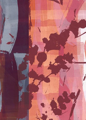 Bloesem. Abstract botanisch in warm bruin, roze, koraal.