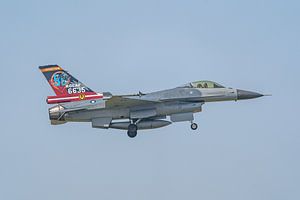 Taiwanese Lockheed Martin F-16A  Fighting Falcon. van Jaap van den Berg