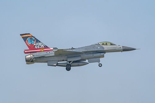 Taiwanese Lockheed Martin F-16A  Fighting Falcon.