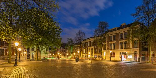 Domplein à Utrecht le soir sur Tux Photography