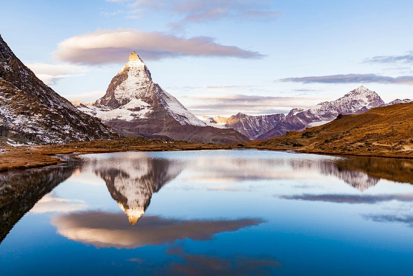 De Matterhorn bij zonsopgang in Zwitserland van Werner Dieterich