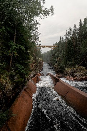 Paysage naturel suédois - La gorge de Storstupet et le pont ferroviaire