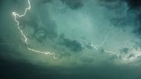 Abstracte foto van een bliksemschicht van Cynthia Hasenbos thumbnail