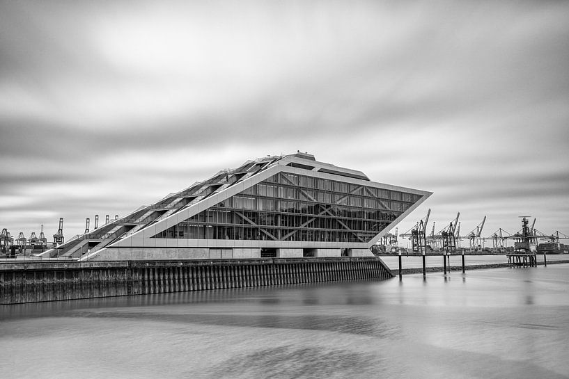 Dockland Gebäude Hamburg von Tilo Grellmann