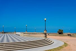 Mascagni-Terrasse in Livorno, Italien by Animaflora PicsStock
