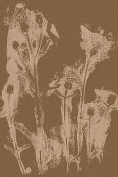 Puur landelijk. Moderne botanische kunst. Bloem in crème en oker. van Dina Dankers