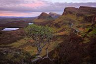 Paysage de montagnes de Quiraing sur Skye juste avant le lever du soleil par iPics Photography Aperçu