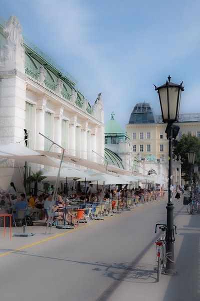 Cafe in the castle garden by Juergen Pichler Fotografie