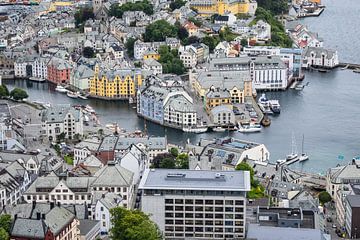 Blick auf Alesund von Rico Ködder