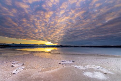 Prachtige sfeer aan het meer van Starnberg