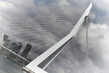 Erasmus Bridge by Ruud de Soet