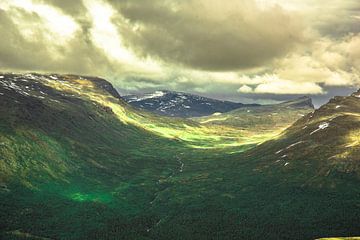 Jotunheimen National Park by Marc Hollenberg