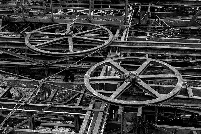 Wheels with steel frame | Völklinger Hütte by Flatfield
