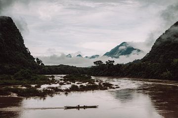 Landschap van rivier en bergen in Muang Ngoi Neua | Laos | Reisfoto van Expeditie Aardbol