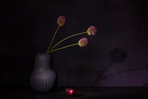 Minimalistisches Zen-Stillleben