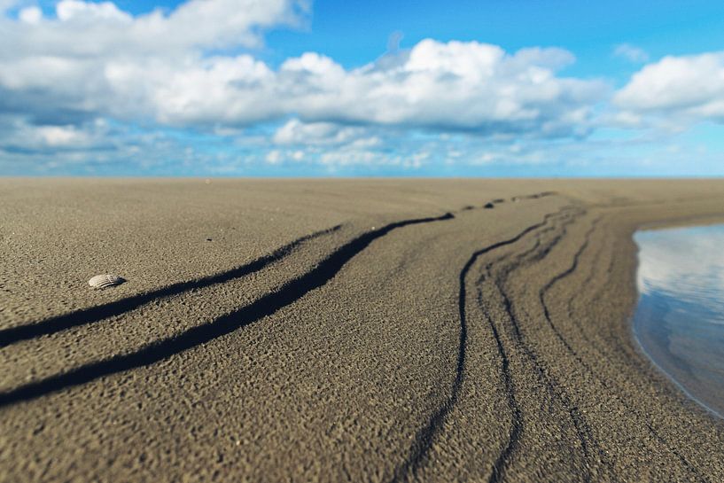 Space, clouds, lines by Dan Photo Shaman