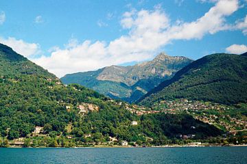 Bergen aan het Lago Maggiore I Ticino, Zwitserland van Floris Trapman