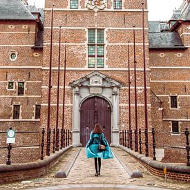 The girl at the gate by HotspotsBenelux