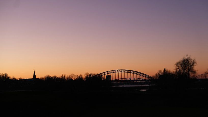 Nijmegen depuis l'Ooijpolder par themovingcloudsphotography