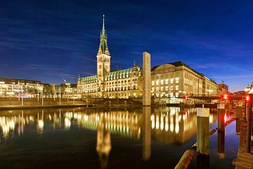 Hamburg City Hall by Thomas Rieger