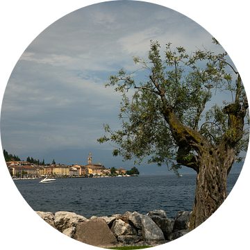 Salò, een mooi dorp aan het Gardameer in Italië