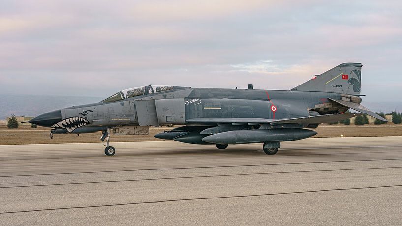 McDonnell Douglas F-4E Phantom II van de Turkse luchtmacht. van Jaap van den Berg