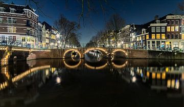 Verlichte brug Amsterdam