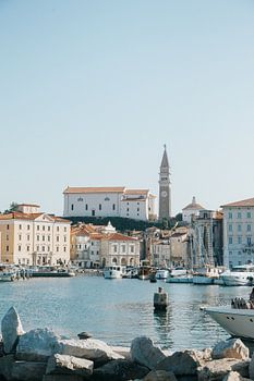 Blick auf Piran vom Hafen aus