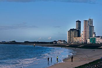 Vissers op het strand van Vlissingen