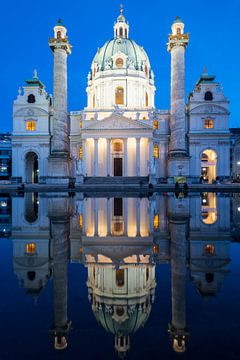 Karlskirche Wien van Lisa Stelzel