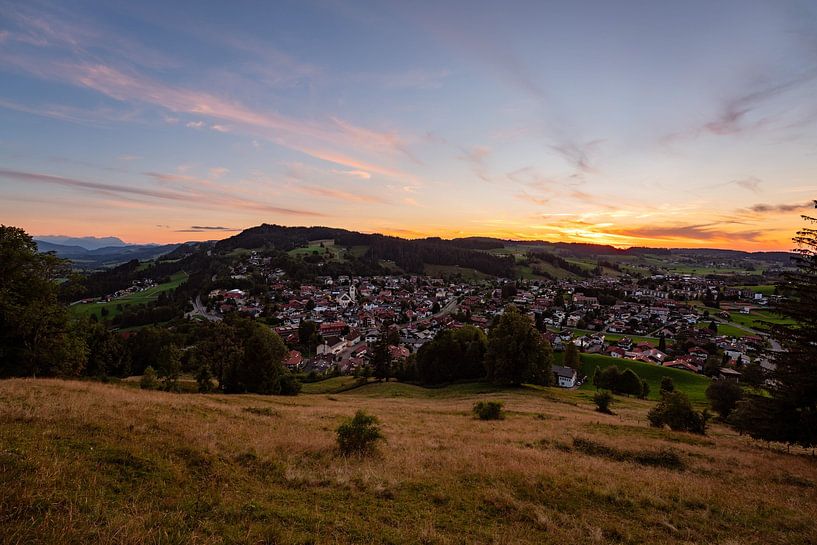 Oberstaufen + Säntis at sunset by Leo Schindzielorz